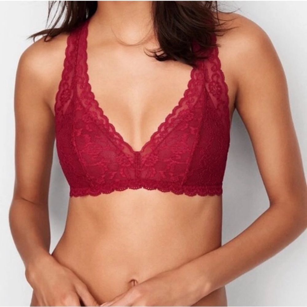 Victoria’s Secret | Lace Racerback Bralette in Red Sz Small